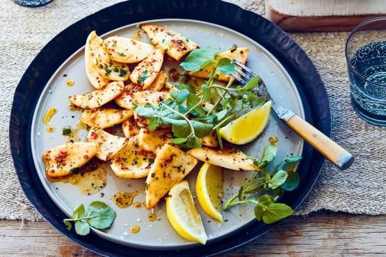 Garlic cuttle fish