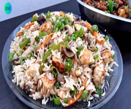 Mushroom in paneer fried rice            